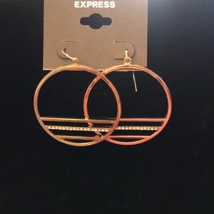 Express, earrings